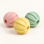 Balles en caoutchouc naturel (x3) Softy, photo packshot sur fond crème