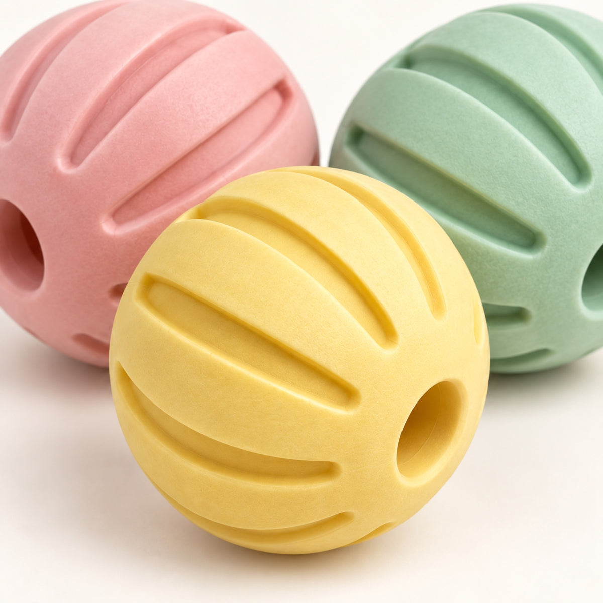Balles en caoutchouc naturel (x3) Softy, détail de la finition