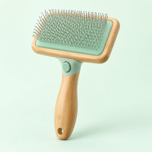 Brosse démêlante douce Softy, photo packshot sur fond crème