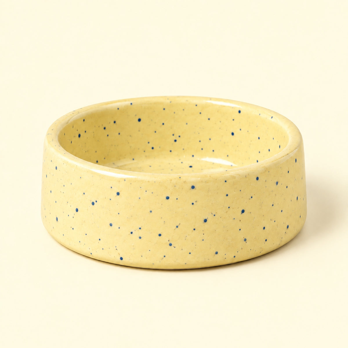 Gamelle Pois en céramique Softy, coloris beurre, photo packshot