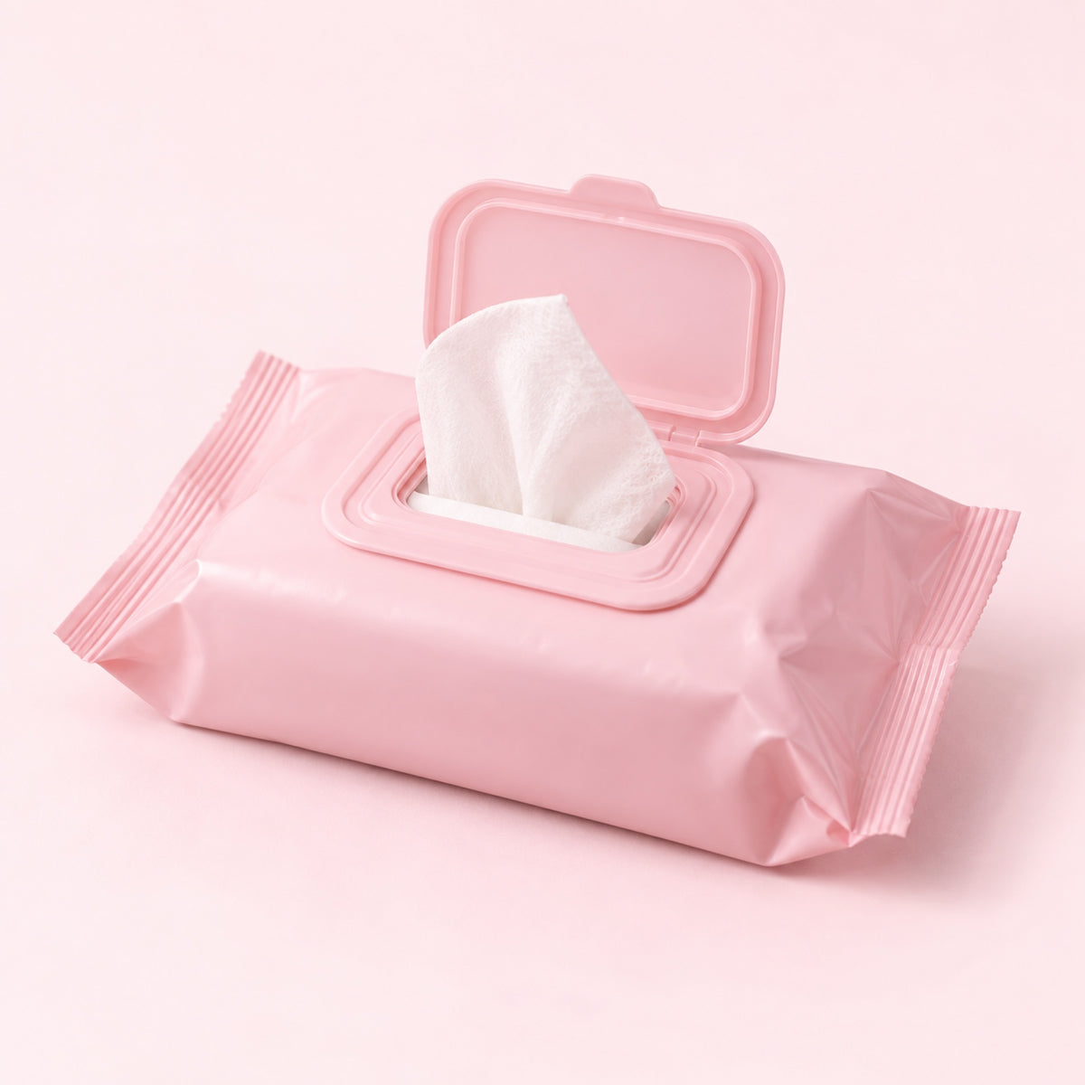 Lingettes pattes (x60) Softy, photo packshot sur fond crème