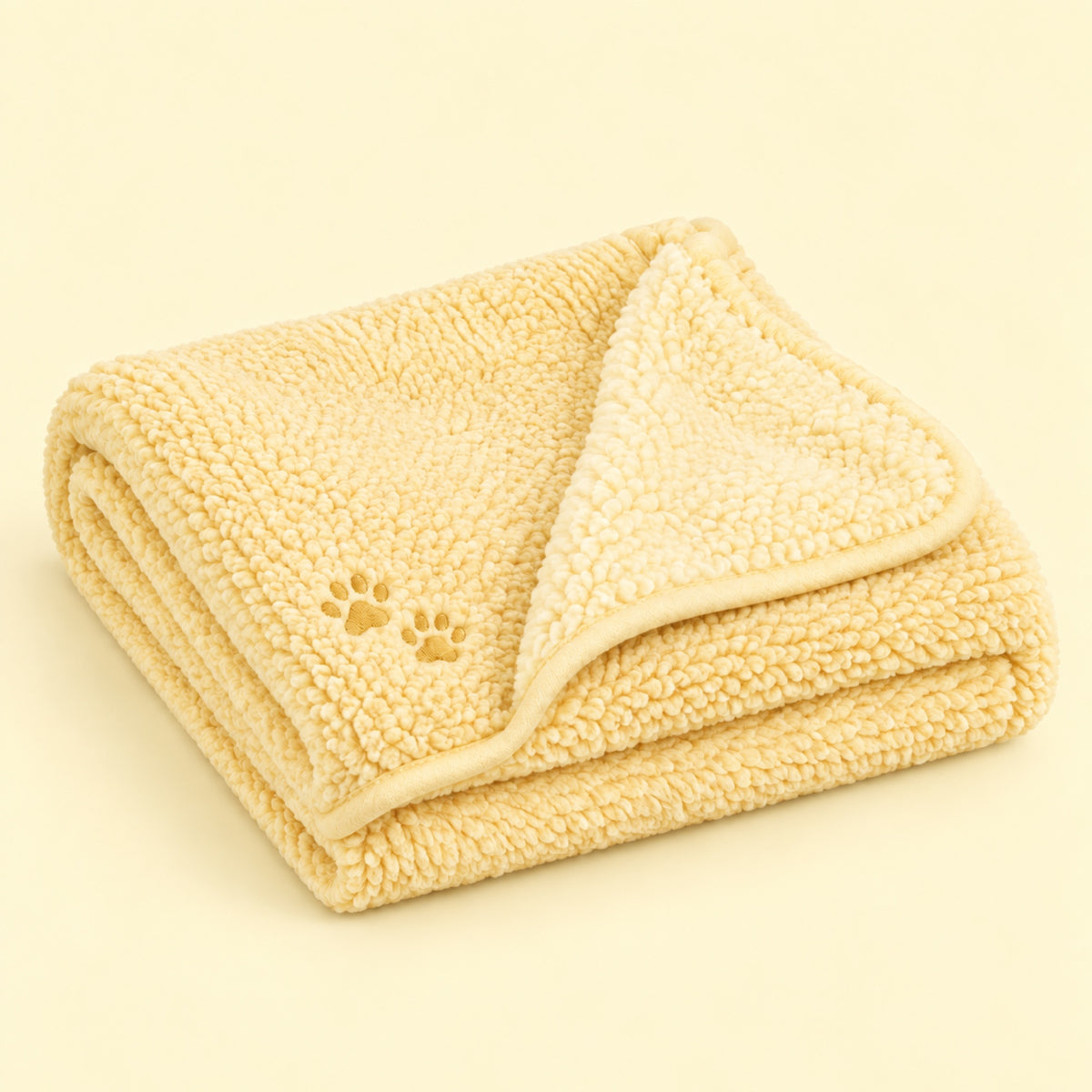 Plaid Pattoune en sherpa Softy, coloris beurre, photo packshot